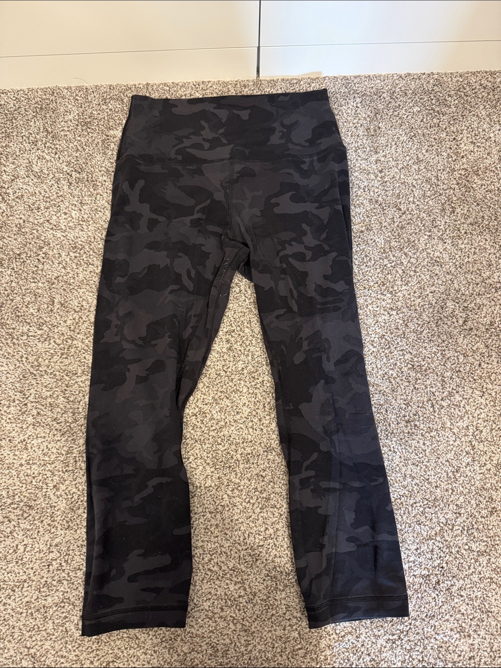 Lululemon align cropped leggings